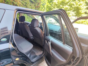 Land Rover Freelander 2, 2.2 TDI, 112 kW, r.v.2009, automat - 4