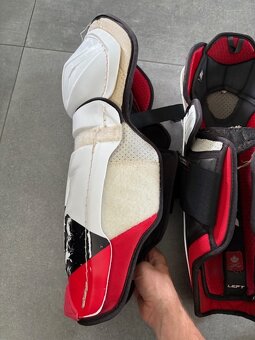 Prodám chrániče holení CCM JetSpeed FT4 PRO SR 15" - 4