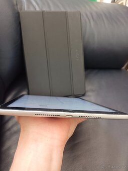 Apple iPad 10.2" 9.generace, fólie, top stav, pouzdro Fixe - 4