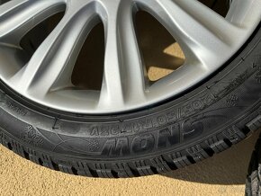 Volvo V40, originální disky, nové zimní pneu Riken 205/50 R1 - 4
