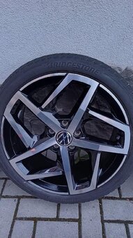 ALU KOLA VW DALLAS GOLF 8 7,5x18 ET51 5x112 PIRELLI225x40x18 - 4