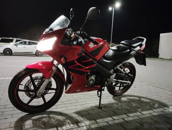 Honda CBR 125 - 4
