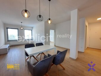 Pronájem bytu 2+kk, 62 m2 - Park Tower - Lorencova, Zlín - 4