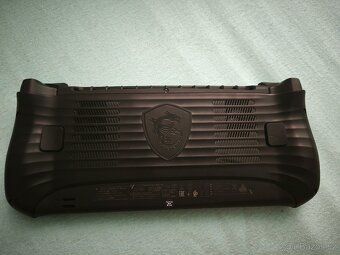 MSI Claw 8 ai+ - 4