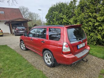 Subaru Forester 2.0 i - 4