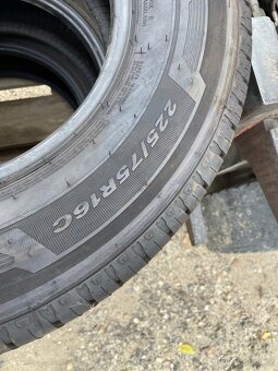 Letní pneumatika Nexen Roadian CT8 – 225/75R16C – 5000 Kč - 4