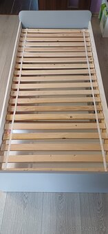 Postel s úložným prostorem. - 4