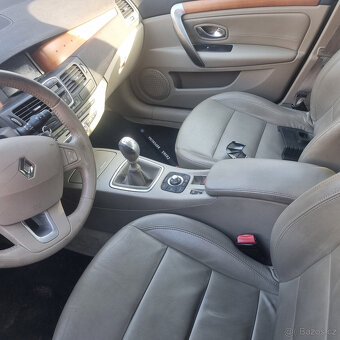 Renault Laguna III 2.0 dci, kombi - 4