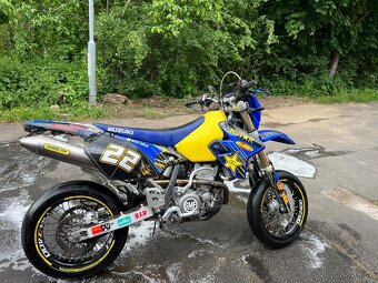 Suzuki DR-Z400 SM - 4