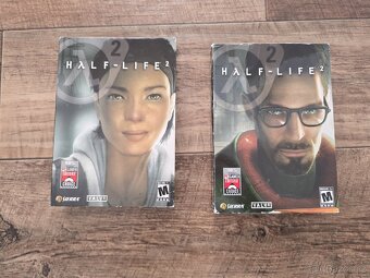 HALF-LIFE 2 - legendární klasika, box Alyx Vance - 4