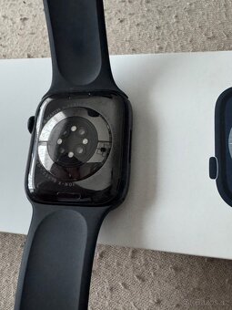 Apple Watch series 8 45mm - 4