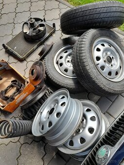 Náhradní díly na Felicii - 4