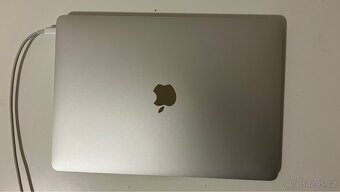 Macbook Air 13” 2020 M1 pěkný stav - 4