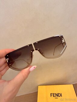 Sluneční brýle FENDI - 4