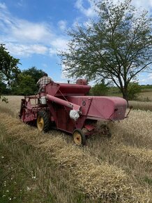 Prodám kombajn Massey Ferguson 30 - 4