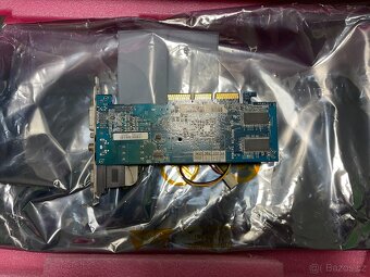 GIGABYTE GeForce FX 5200 - 4
