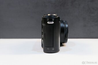 Panasonic Lumix DMC-LX3, černý - 4