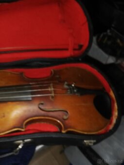 Husle Stradivari - 4