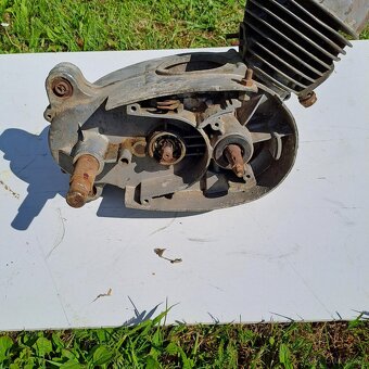 Motory na moped Stadion - 4