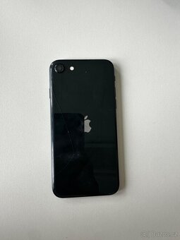 iPhone SE (2. generace) - 4