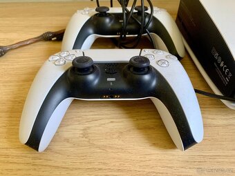 PS 5 Slim Digitál - 4
