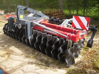 Diskový podmítač DRAGON Front se smykem 3 m . - 4