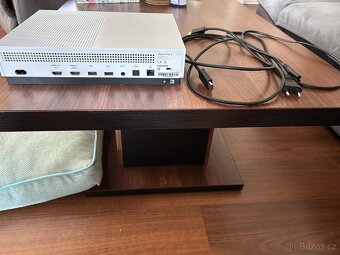 Xbox one S 1TB + hry bez ovladače - 4