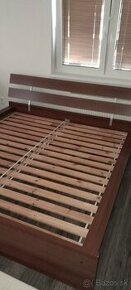 Postel dřevěná pěkná, dětská postýlka - 4