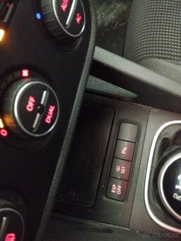 Volkswagen golf 5 1.4tsi veškeré ND. - 4