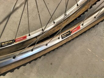 Zapletená kola 26" Shimano XT / ARAYA 7000 / Panaracer - 4