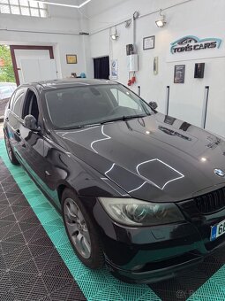Bmw e90 320i - 4