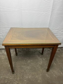 Malý odkládací stolek (136017) - 4