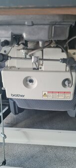 Průmyslový šicí stroj - 4