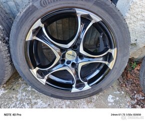 Prodám ALU kola CARMANI -- Koncern VW --245/45 R17 8Jx17 ET - 4