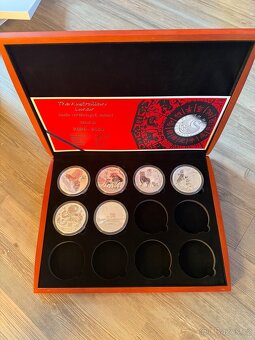 Stříbrná mince 5oz Rok Hada 2025 + etue Lunární serie - 4