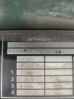 Prodáme tahač Volvo FH 12 420, 6x2, rok: 05/2000. - 4