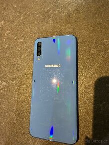 Samsung Galaxy A70 (dual SIM) - 4