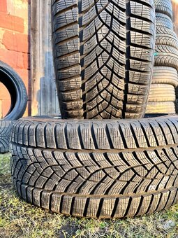 2ks. 245/45 R18 100V zimní GoodYear - DOT 2021 - 4