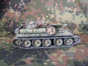 T-34 Bergepanzer / plastikový model 1:35 - 4