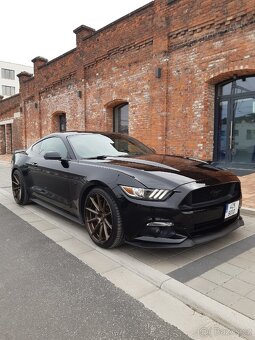 Ford mustang 5.0 - 320 kW - 4