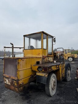 HON NAKLADAČ - 4