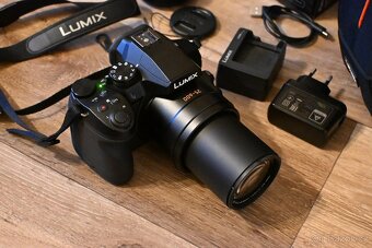 Prodám Panasonic Lumix DMC-FZ300 (v záruce) - 4