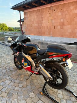 Aprilia RS250 - 4