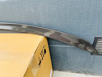 Mercedes E W213 63AMG Carbon spoiler - 4