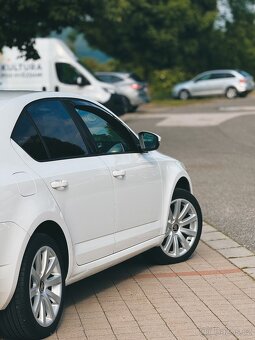 ŠKODA Octavia 2,0 TDI/110 kW Elegance plus/manual - 4