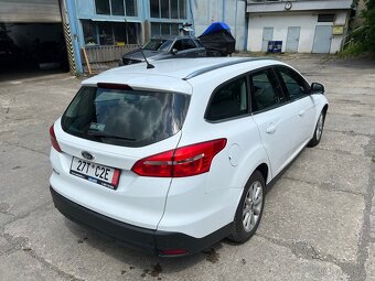 FORD FOCUS 1,5D 88kw - 4