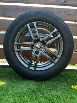 Alu kola 5x112 r17 s pneu (p55) - 4