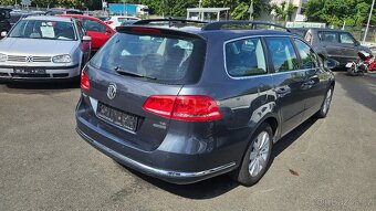 Volkswagen Passat 1,6 TDi DSG - 4