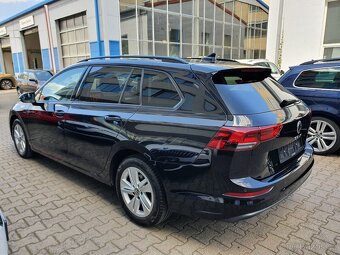 VW Golf 8 Variant Life 2.0TDI 110kW DSG Ambient FULL LED ACC - 4