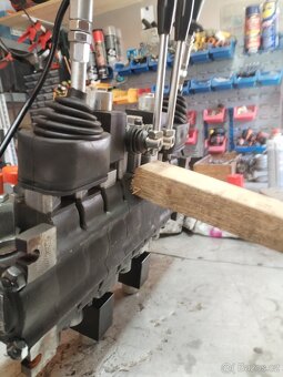 Hydraulický rozvaděč - 4